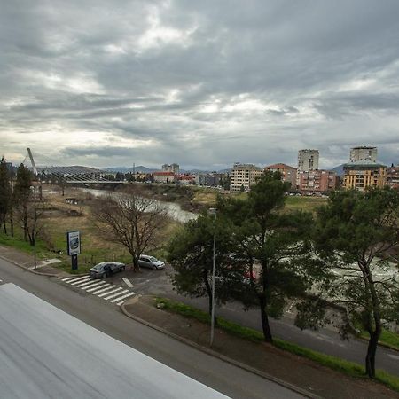 Lina - Pg, Moraca River Apartment Подгориця Екстер'єр фото